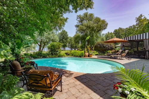 Piscine - 244 Rue Main, Hudson, QC - Outdoor With In Ground Pool With Backyard