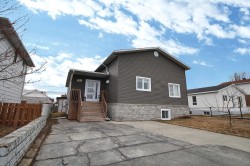 441 4e Avenue  Malartic, QC J0Y 1Z0