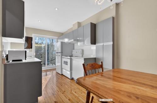 Kitchen - 5148 Av. Coolbrook, Montréal (Côte-Des-Neiges/Notre-Dame-De-Grâce), QC - Indoor Photo Showing Kitchen