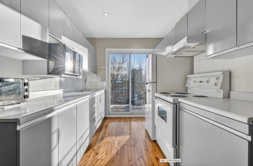 Kitchen - 5148 Av. Coolbrook, Montréal (Côte-Des-Neiges/Notre-Dame-De-Grâce), QC - Indoor Photo Showing Kitchen