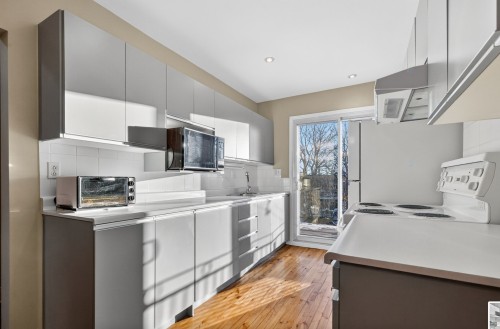 Kitchen - 5148 Av. Coolbrook, Montréal (Côte-Des-Neiges/Notre-Dame-De-Grâce), QC - Indoor Photo Showing Kitchen