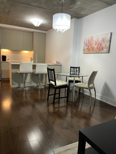 Living Room - 411-2320 Rue Tupper, Montréal (Ville-Marie), QC - Indoor Photo Showing Dining Room