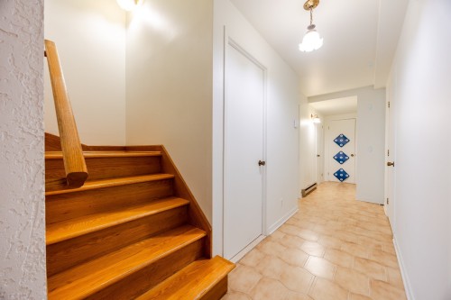 Hall d'entrée/Vestibule - 5698 Rue Hector-Desloges, Montréal (Rosemont/La Petite-Patrie), QC - Indoor Photo Showing Other Room