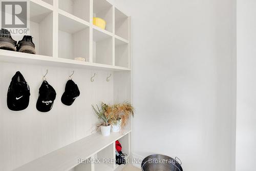 116 Torrey Pines Road, Vaughan, ON - Indoor