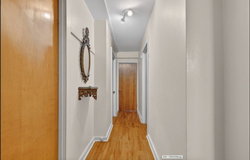 View - 5150A Av. Coolbrook, Montréal (Côte-Des-Neiges/Notre-Dame-De-Grâce), QC - Indoor Photo Showing Other Room