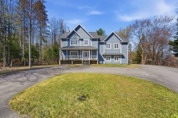 305Z Rue des Mésanges Sainte-Sophie, QC J5J 2W7