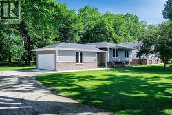 332 Heritage ROAD Kingsville, ON None