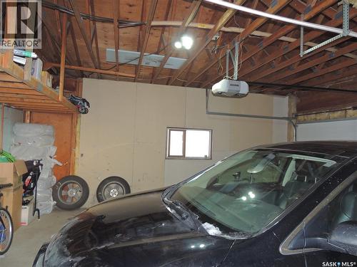 421 Maple Bay, Estevan, SK - Indoor Photo Showing Garage