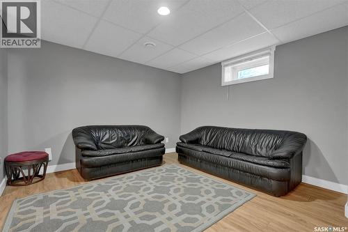 2050 Jubilee Avenue, Regina, SK - Indoor