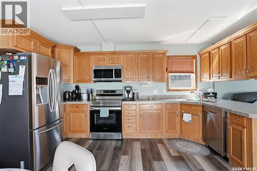 14 401 Railway Avenue E, Vanscoy, SK 