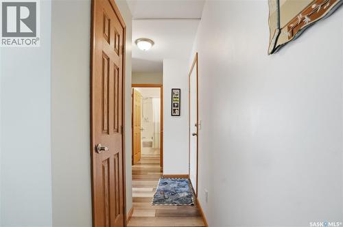 14 401 Railway Avenue E, Vanscoy, SK 