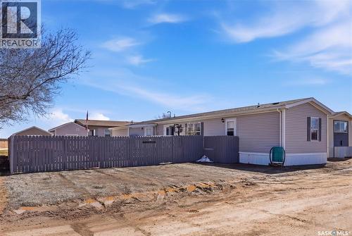 14 401 Railway Avenue E, Vanscoy, SK 