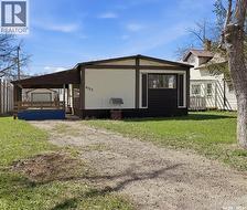 4372 Price AVENUE Gull Lake, SK S0N 1A0