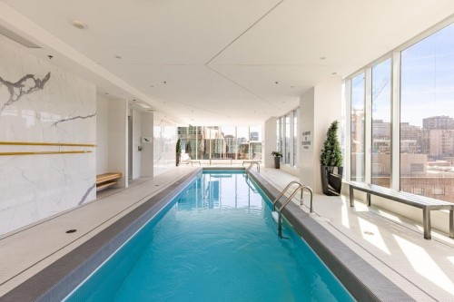 Pool - 1201-1155 Rue De La Montagne, Montréal (Ville-Marie), QC - Indoor Photo Showing Other Room With In Ground Pool