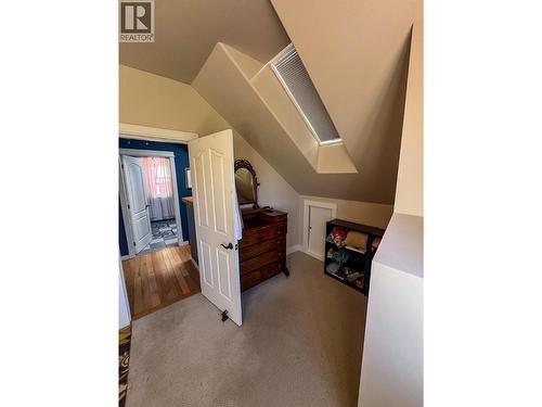 395 Boven Road, Nelson, BC - Indoor Photo Showing Other Room