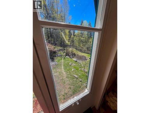 395 Boven Road, Nelson, BC - Indoor Photo Showing Other Room