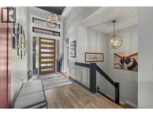 3663 Mckinley Beach Drive, Kelowna, BC - Indoor Photo Showing Other Room