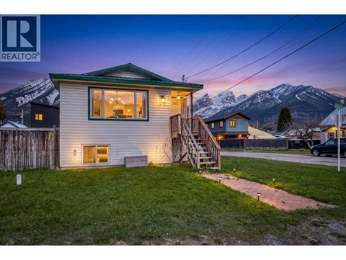 1191 1st Avenue  Fernie, BC V0B 1M0