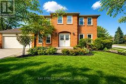 1305 MONKS PASSAGE Oakville, ON L6M 1K6