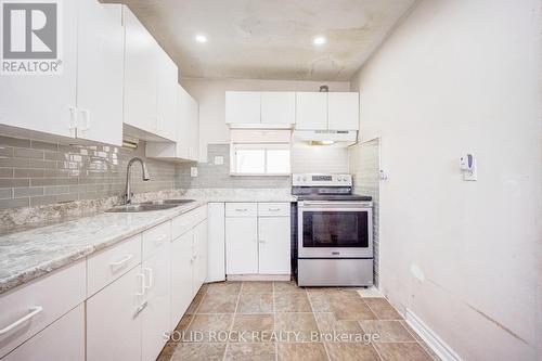 332 - 332 Fleetwood Crescent, Brampton, ON - Indoor Photo Showing Kitchen With Double Sink