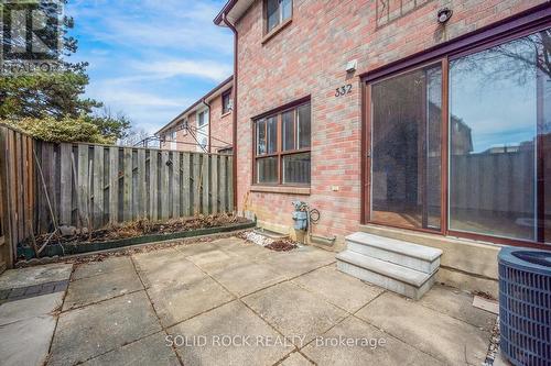 332 - 332 Fleetwood Crescent, Brampton, ON - Outdoor