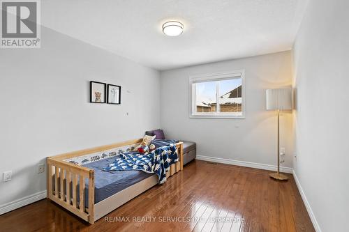 1321 Inglehart Drive, Burlington, ON - Indoor Photo Showing Bedroom
