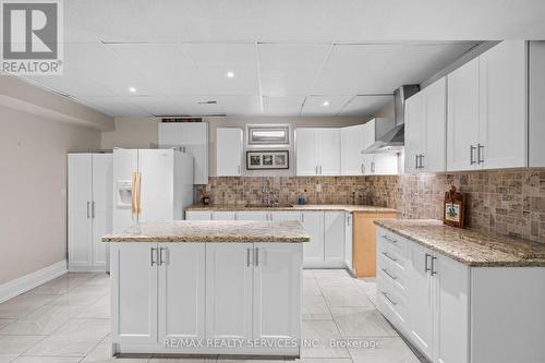 1321 Inglehart Drive, Burlington, ON - Indoor Photo Showing Kitchen