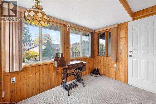 95 Empress Avenue, Hamilton, ON - Indoor Photo Showing Other Room