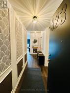 323 - 7 SMITH CRESCENT Toronto, ON M8Z 0G3