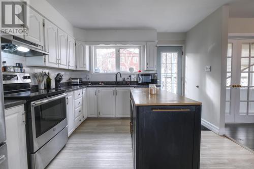 60 Bonavista Street, St. John’S, NL - Indoor Photo Showing Kitchen
