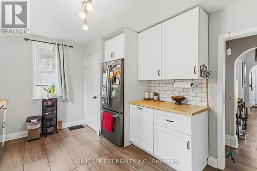 47 Devonshire Place, St. Thomas, ON - Indoor Photo Showing Kitchen
