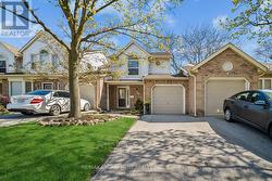 30 - 5255 LAKESHORE ROAD  Burlington, ON L7L 5X8