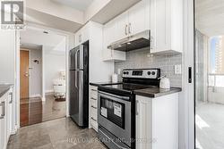 1503 - 238 DORIS AVENUE Toronto, ON M2N 6W1