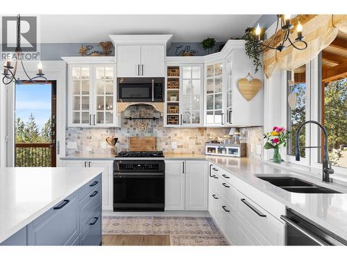 137 Eagle Point, Osoyoos, BC - Indoor Photo Showing Kitchen With Double Sink With Upgraded Kitchen