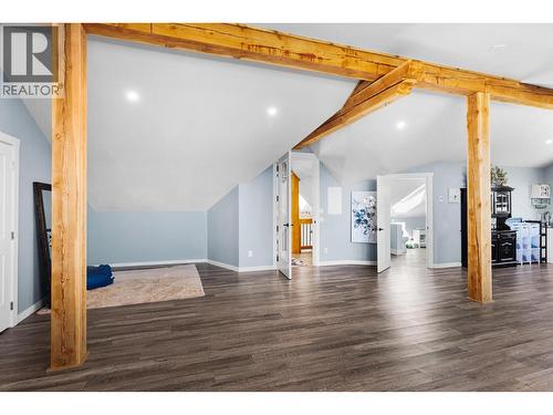 137 Eagle Point, Osoyoos, BC - Indoor Photo Showing Other Room