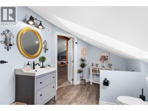 137 Eagle Point, Osoyoos, BC - Indoor Photo Showing Bathroom
