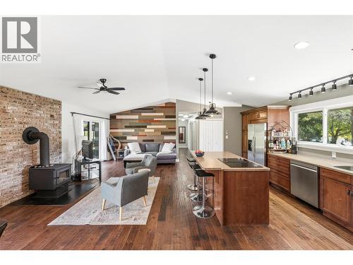 178 Range Road, Kaleden, BC - Indoor