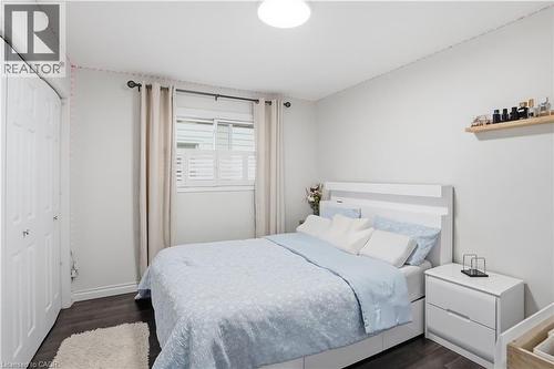 107 Deschene Avenue, Hamilton, ON - Indoor Photo Showing Bedroom
