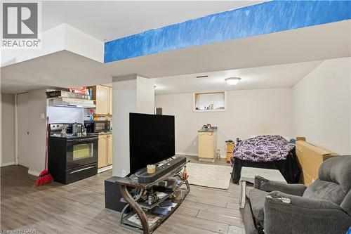 107 Deschene Avenue, Hamilton, ON - Indoor