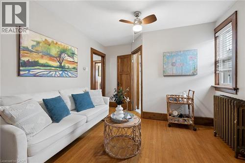 22 Dellroy Avenue, Kitchener, ON - Indoor Photo Showing Living Room