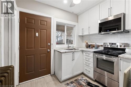 22 Dellroy Avenue, Kitchener, ON - Indoor Photo Showing Kitchen