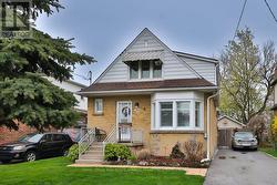 233 GLENHOLME AVENUE  Hamilton, ON L8K 3L9