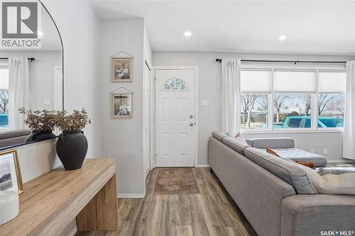 709 Inver Crescent E, Regina, SK - Indoor