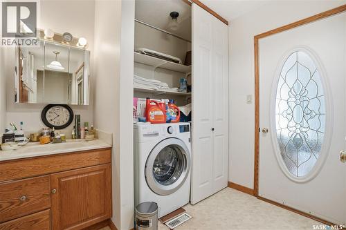 Chamberlain Acreage 3, Chamberlain, SK - Indoor Photo Showing Laundry Room