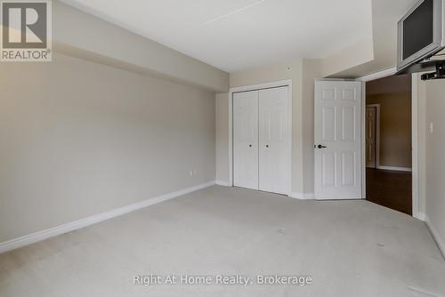 212 - 4005 Kilmer Drive, Burlington (Tansley), ON - Indoor Photo Showing Other Room