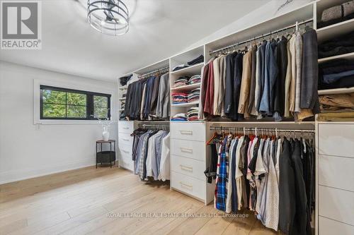 169 Oakes Drive, Mississauga, ON - Indoor With Storage