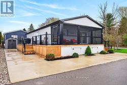 2 OAK - 4449 MILBUROUGH LINE Burlington, ON L7P 0C5