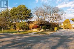 785 ARROW ROAD Toronto, ON M9M 2L4