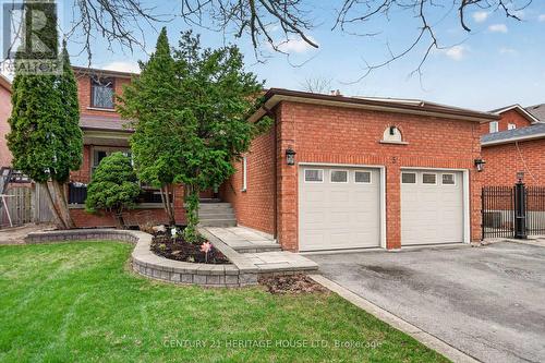 3 BOWES COURT  Caledon, ON L7E 1A5