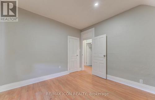 138 Courtland Avenue E, Kitchener, ON - Indoor Photo Showing Other Room